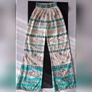 💫🩷3for21 Bundle Sale🩷💫UK2LA Teal and Cream Smocked Top Pants